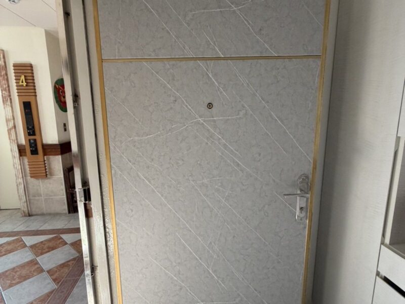 硫化銅門 · 門面塑鋁板柱